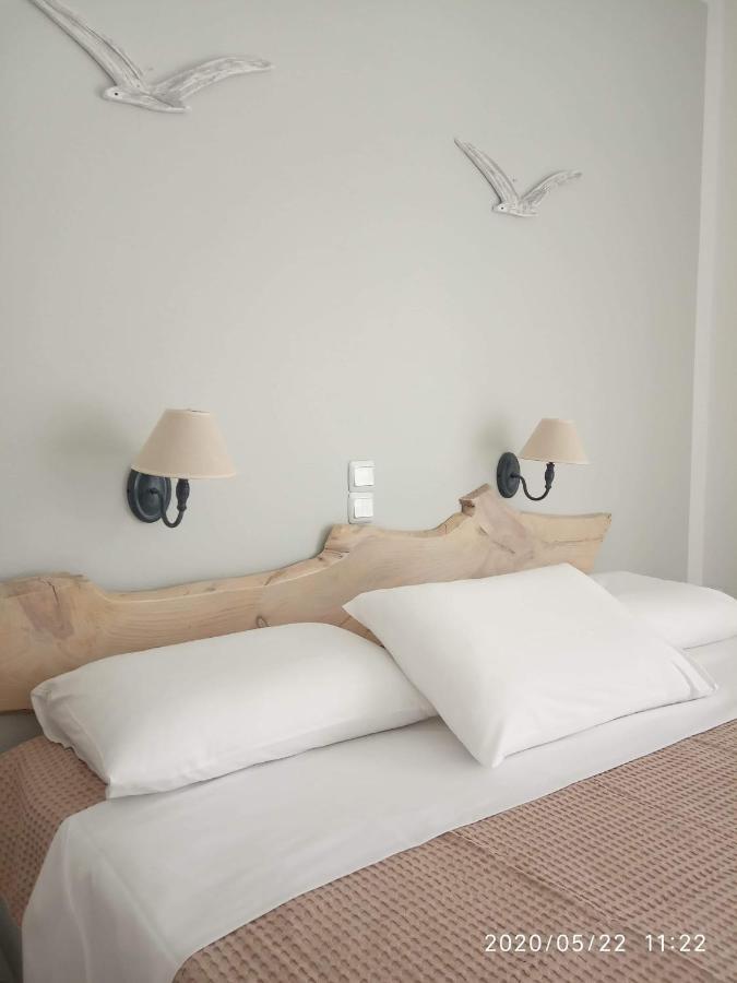Alexandros Aparthotel Poros Town ภายนอก รูปภาพ